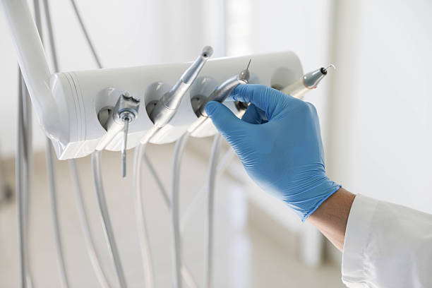 Professional Dental Implants technician working in Leavenworth County County, KS